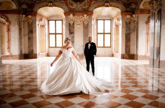 Fotograf ślubny Wrocław - ślubna sesja w Lubiążu