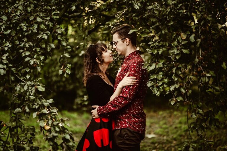 Sesja narzeczeńska - poradnik dla przyszłych Par Młodych