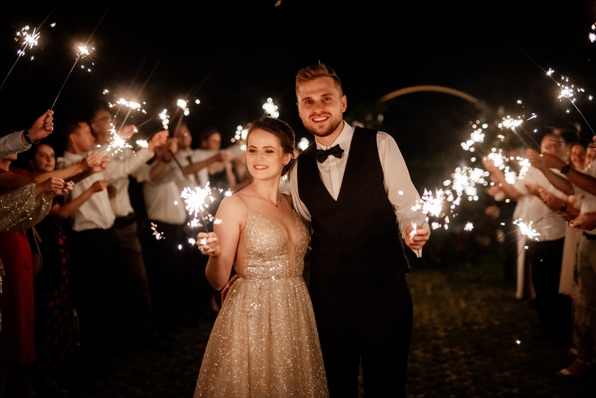 Stary Folwark Machnice Wzgórze 208 sesja z zimnymi ogniami