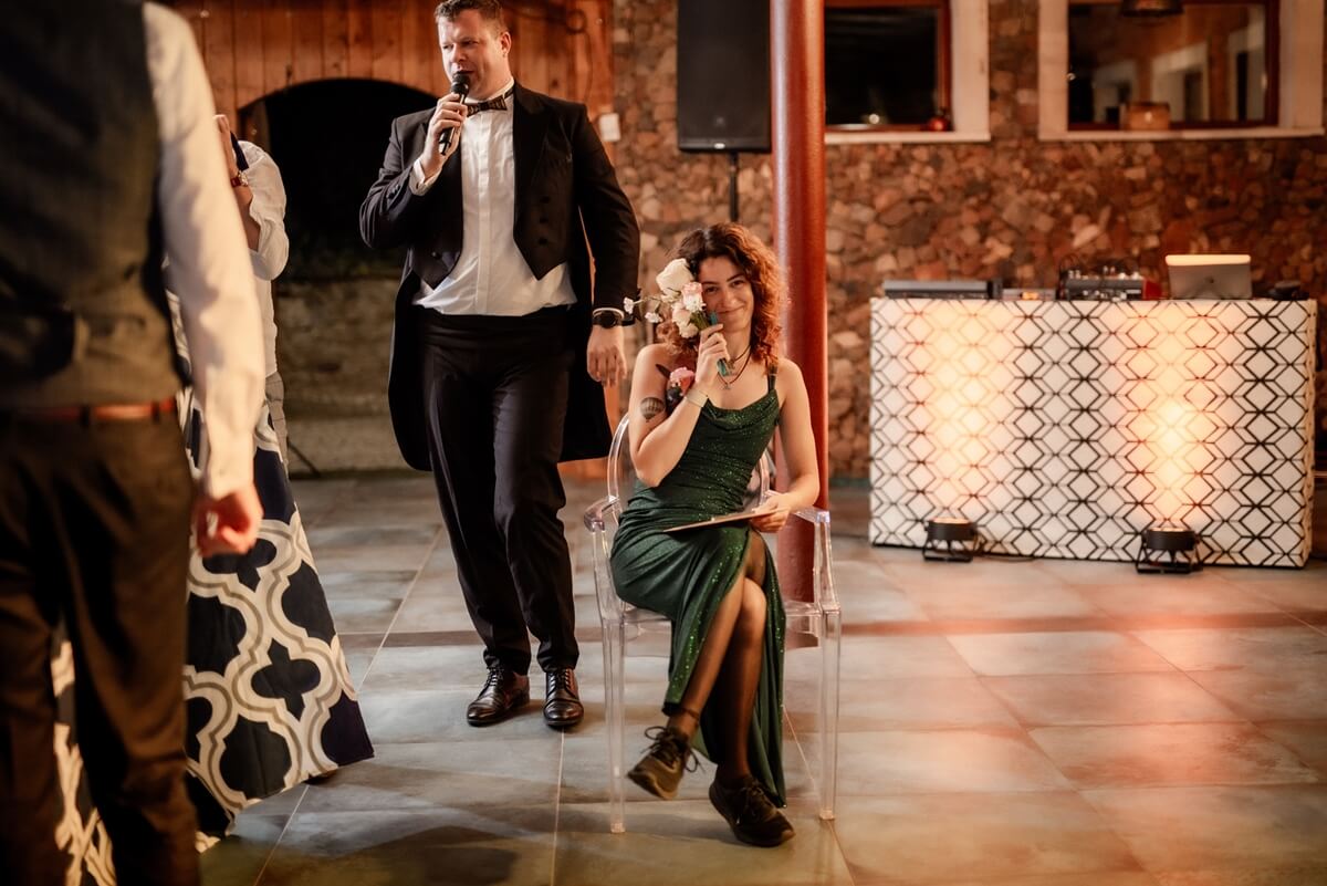 Stary Folwark Machnice Wzgórze 208 sesja z zimnymi ogniami